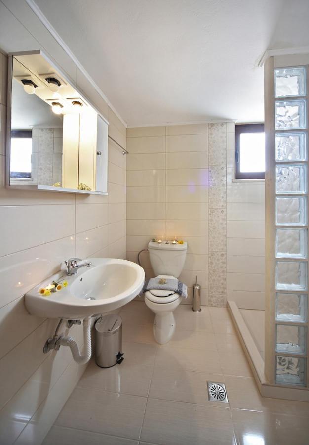 Sfakia Thea Apartments Екстериор снимка